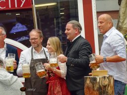 Oktoberfest Lugner City 29.09.2025